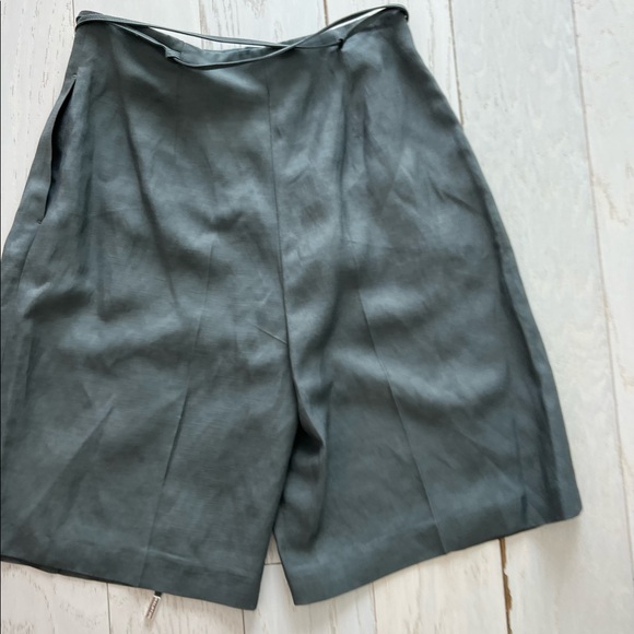 Halston linen shorts size 2 - Picture 5 of 6